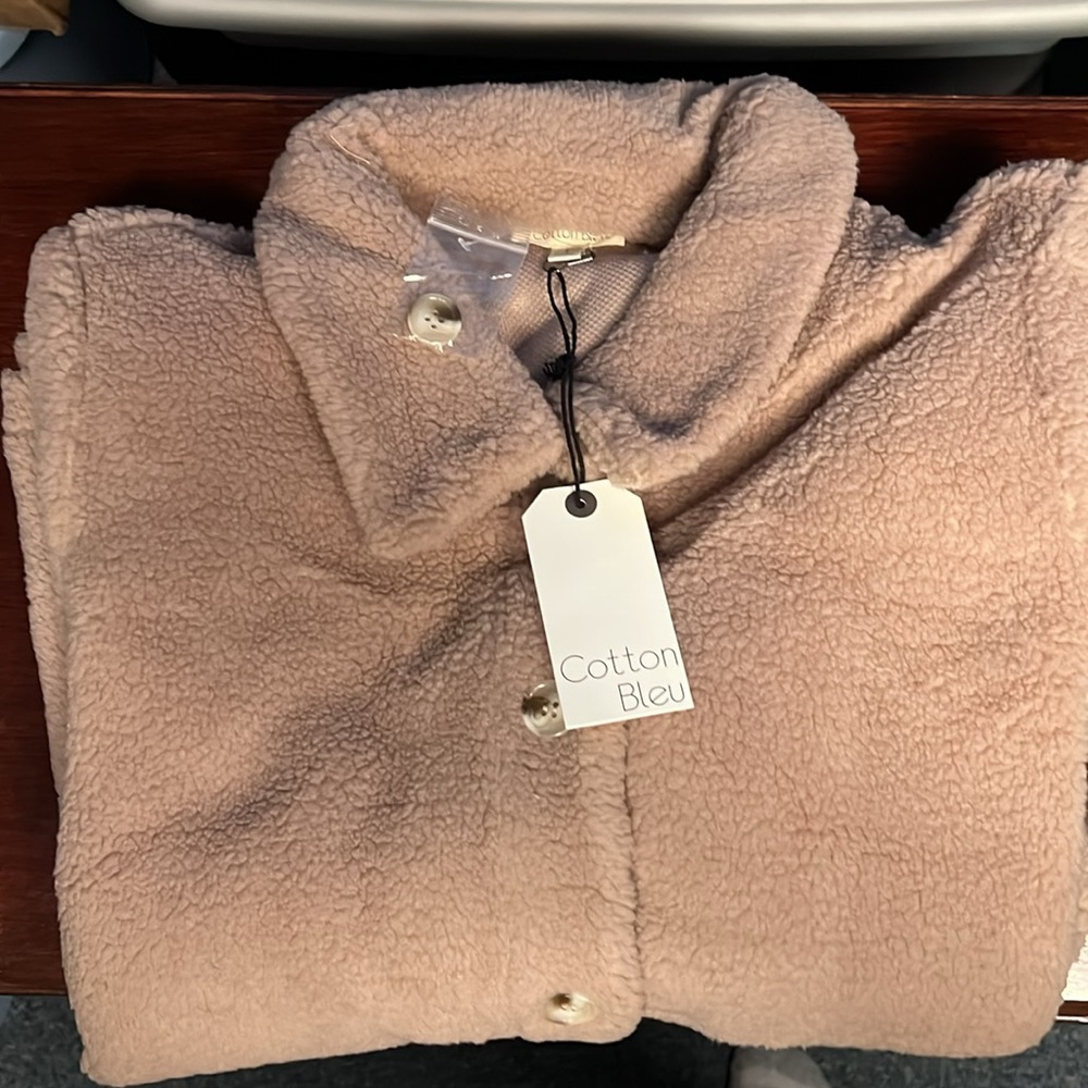 Jacket - Picture 3 of 3